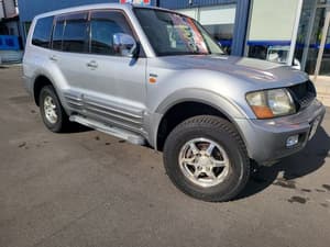 2000 Mitsubishi Pajero JDM car for sale