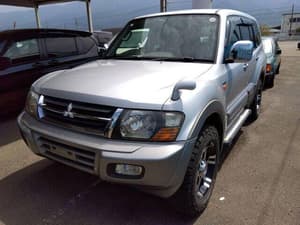 2000 Mitsubishi Pajero JDM car for sale