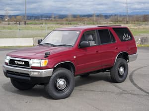 1998 Toyota Hilux Surf JDM car for sale