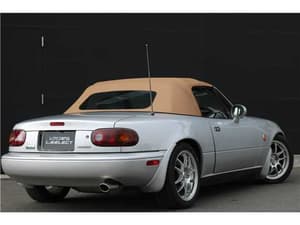 1997 Mazda Roadster (Eunos Roadster / MX-5) JDM car for sale