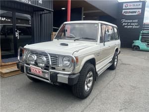 1990 Mitsubishi Pajero JDM car for sale