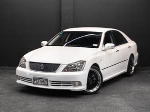 2004 Toyota Crown JDM car for sale