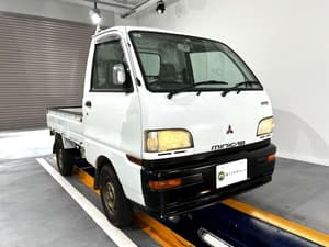 1998 Mitsubishi Minicab JDM car for sale