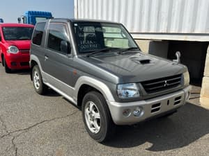 2001 Mitsubishi Pajero Mini JDM car for sale