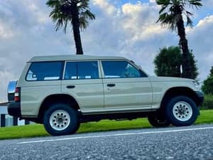 1994 Mitsubishi Pajero JDM car for sale