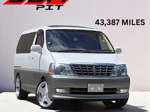 2000 Toyota Granvia JDM car for sale