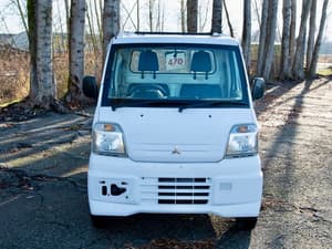 2000 Mitsubishi Minicab JDM car for sale