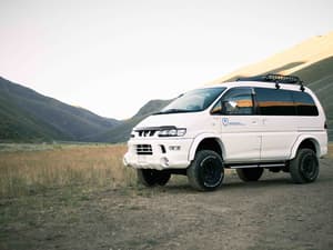 2000 Mitsubishi Delica JDM car for sale