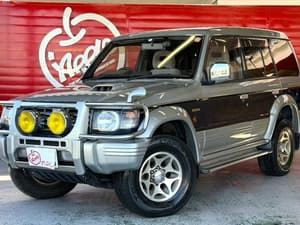 1996 Mitsubishi Pajero JDM car for sale