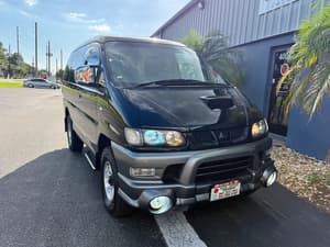 2000 Mitsubishi Delica JDM car for sale