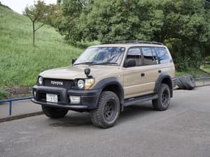 2000 Toyota Land Cruiser JDM car for sale