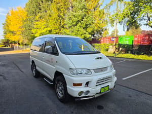 1999 Mitsubishi Delica JDM car for sale