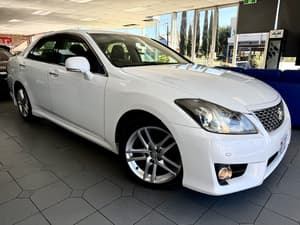 2010 Toyota Crown JDM car for sale