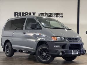 2001 Mitsubishi Delica JDM car for sale