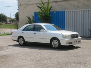 2000 Toyota Crown JDM car for sale