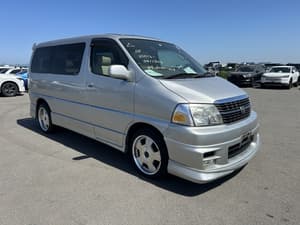 2000 Toyota Grand Hiace JDM car for sale