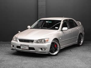 2001 Toyota Altezza JDM car for sale