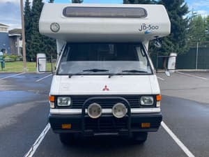 1992 Mitsubishi Delica JDM car for sale