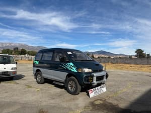 1996 Mitsubishi Delica JDM car for sale