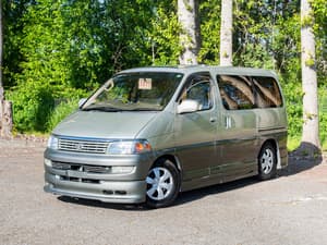 1997 Toyota Regius JDM car for sale