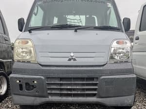 2000 Mitsubishi Minicab JDM car for sale