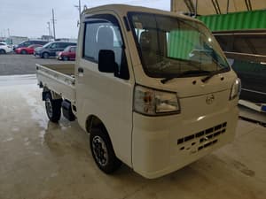 2025 Daihatsu Hijet JDM car for sale