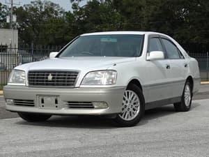 2000 Toyota Crown JDM car for sale