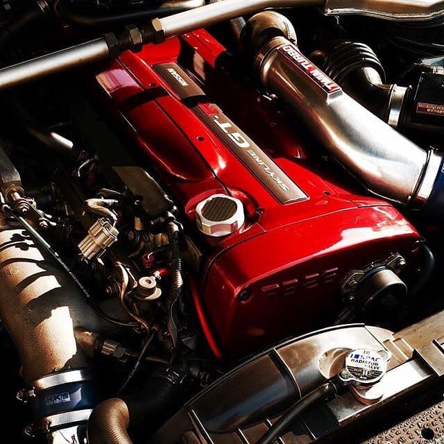 Nissan Skyline engine