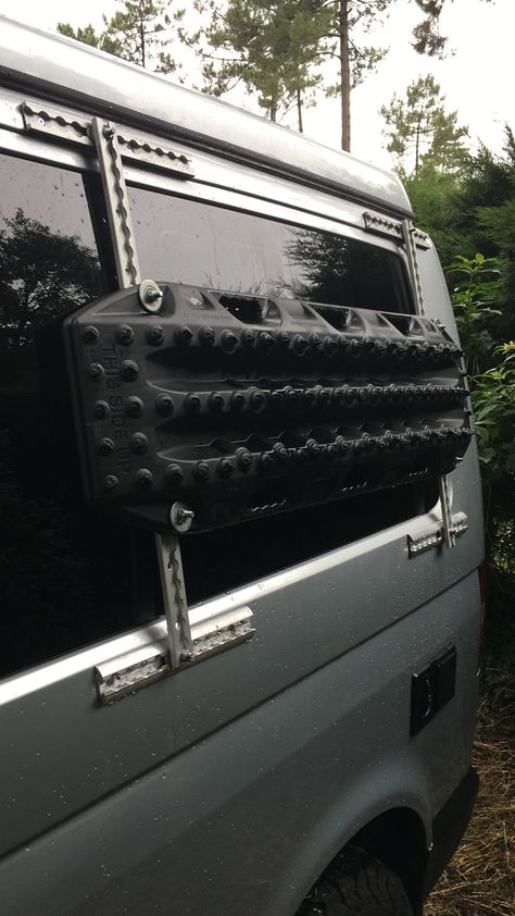 traction mat stored on van #volkswagencrafter | Transporter, Allrad  wohnmobil, Offroad wohnmobil