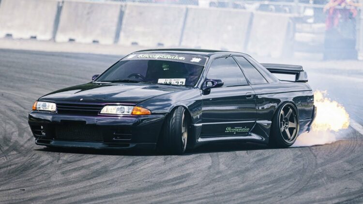 JDM Drift Car R32 Nissan Skyline RWD