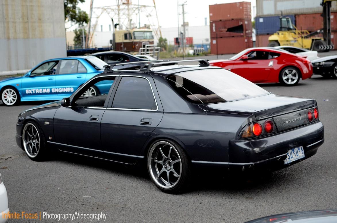 Black Nissan Skyline R32 Sedan