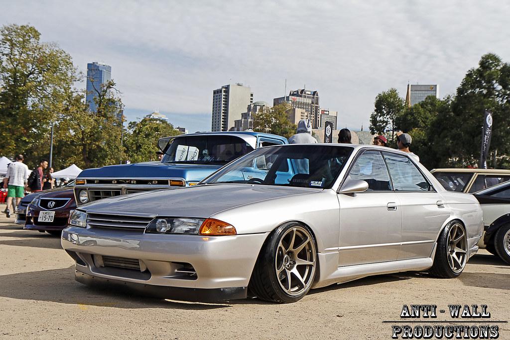 Grey Nissan Skyline R32 Sedan