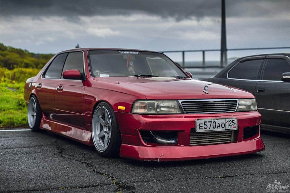 Nissan Laurel