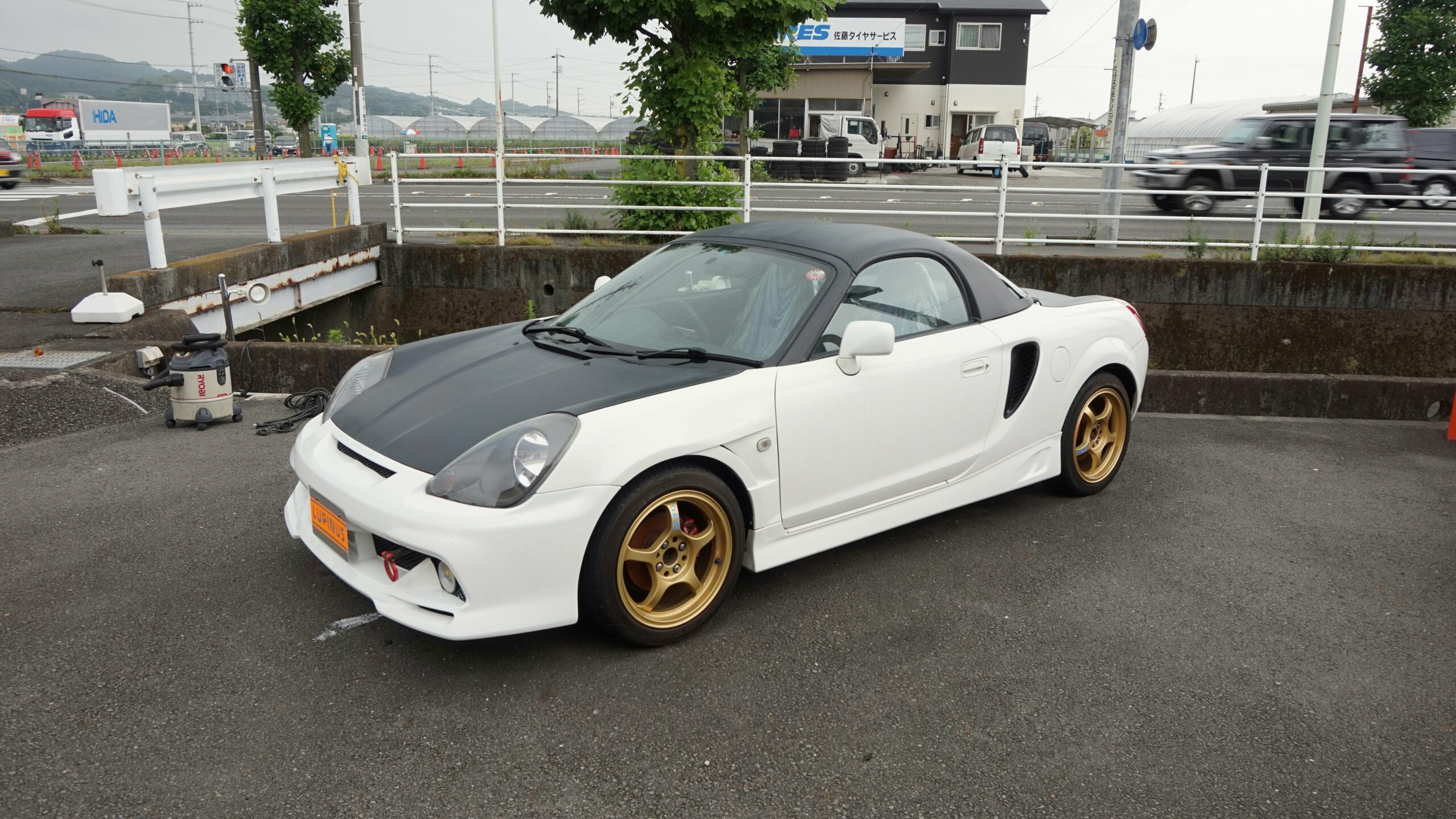 Toyota MR-S W30