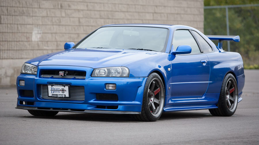 R34 Nissan Skyline GT-R