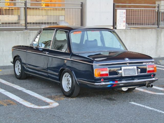 For Sale: BMW 2002 » JDMBUYSELL