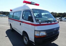 2001 Toyota Hiace Commuter Ambulance For Sale via b-pro.ca