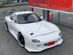 アメリカンマッスル　マツダＲＸ－７　ＦＤ３Ｓ　1/18① アメリカンマッスル マツダRX－7 FD3S 1/18① - メルカリ
