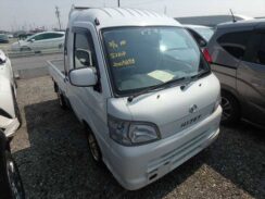 JDM 2005 Daihatsu Hijet Truck Jumbo for sale