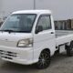 JDM 2005 DAIHATSU Hijet Truck for sale