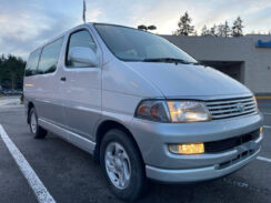 JDM 1997 Toyota Hiace Regius for sale