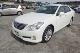 JDM 2008 TOYOTA Crown Sedan for sale