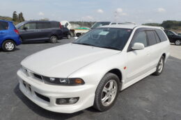 JDM 2000 MITSUBISHI Legnum for sale
