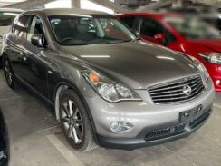 JDM 2010 Nissan Skyline Crossover 370GT Four for sale