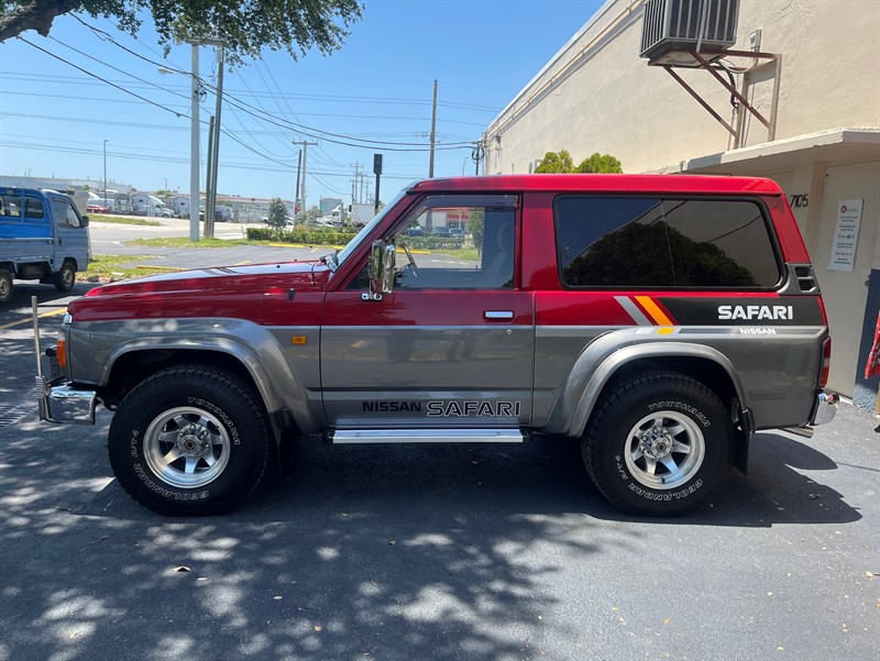For Sale: 1988 Nissan Safari Granroad Diesel 4WD » JDMBUYSELL