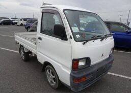 JDM 1997 MITSUBISHI MINICAB TRUCK for sale
