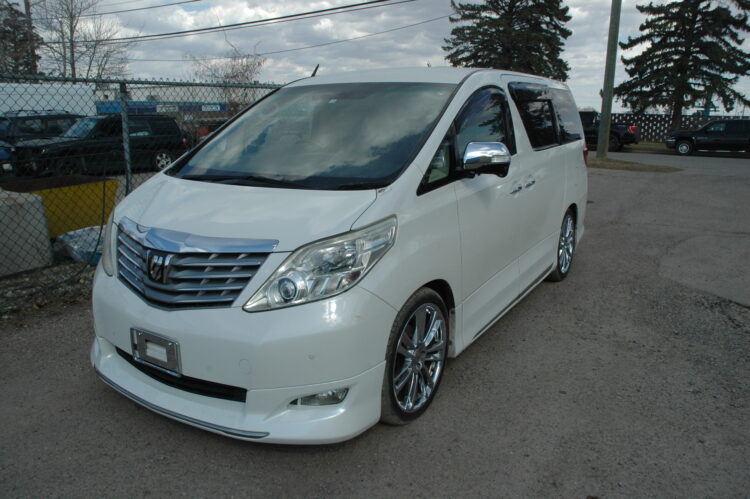 Toyota Alphard For Sale: 18 JDM Toyota Alphard Listings