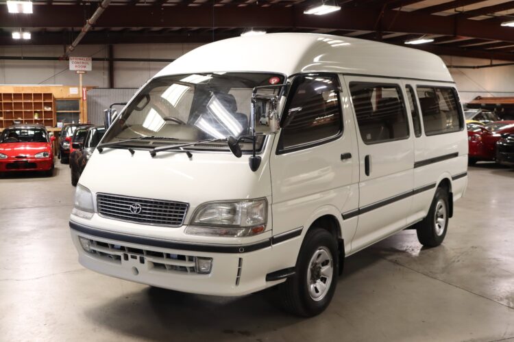 DISM 200系 HIACE SUPER GL D.A.D エアロver. DISM 1/24 ハイエース 200系 SUPER GL D.A.D エアロ - メルカリ