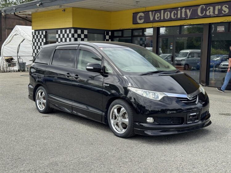 TOYOTA　ESTIMA 　HYBRID Toyota Launches Completely Redesigned Estima Hybrid | Toyota