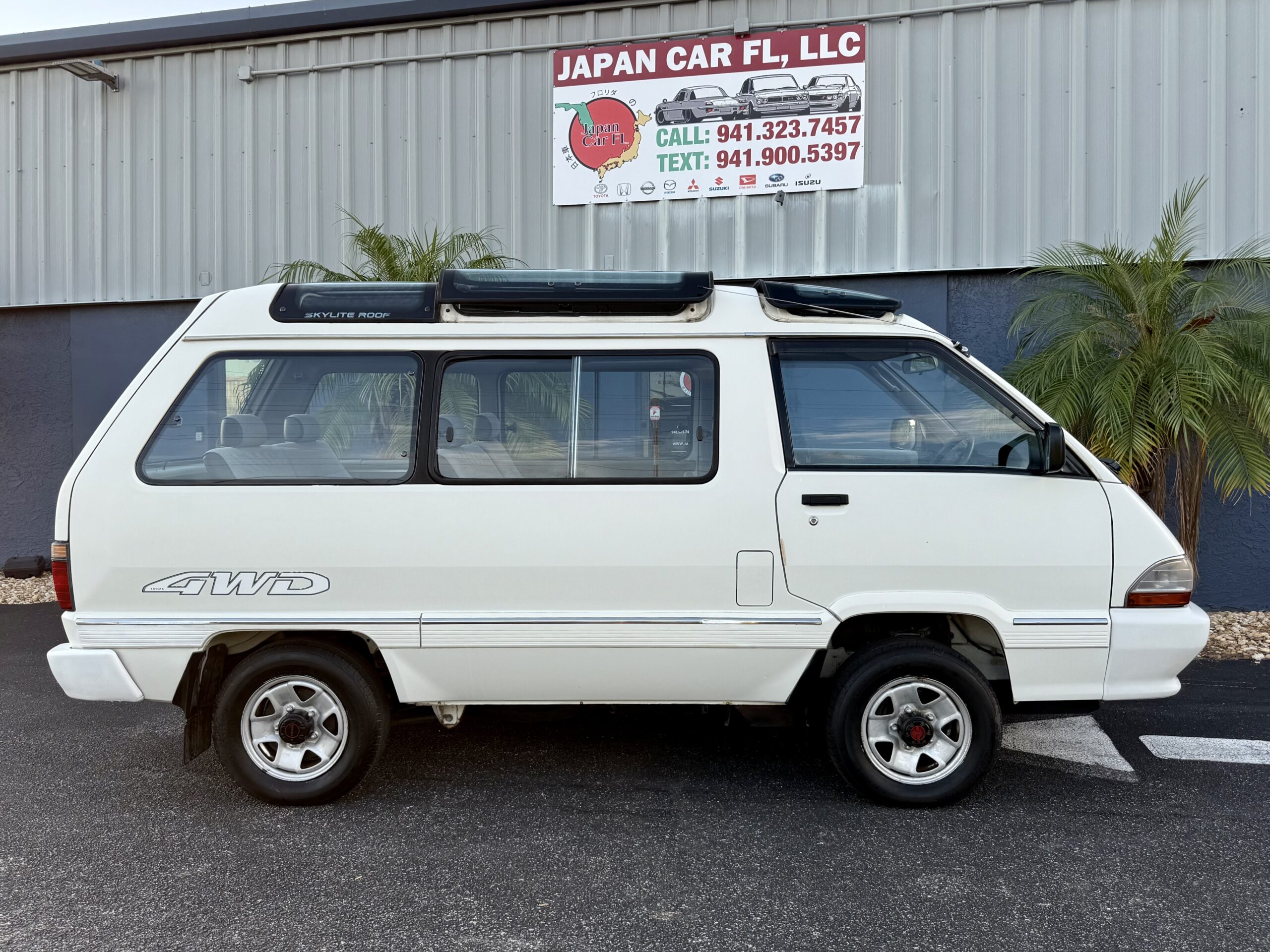For Sale: 1994 Toyota Town Ace Super Extra 4WD | 5-Speed Manual